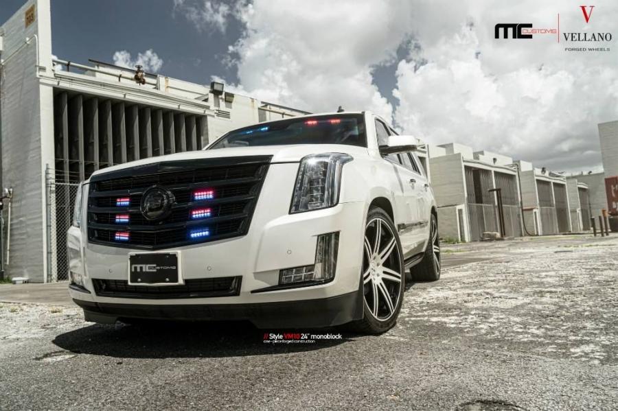 Cadillac Escalade by MC Customs on Vellano Wheels 2016 года  (фото 6 из 6)